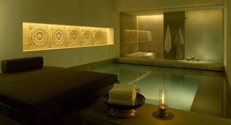 The Lodhi Pool Suite