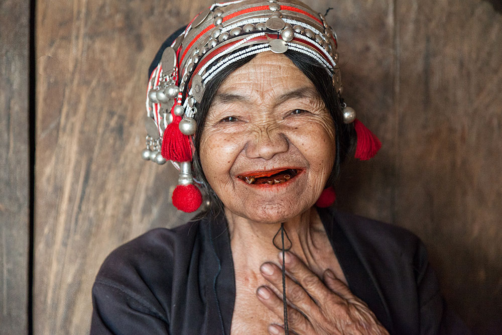 A friendly Akha woman that we met in her home.
