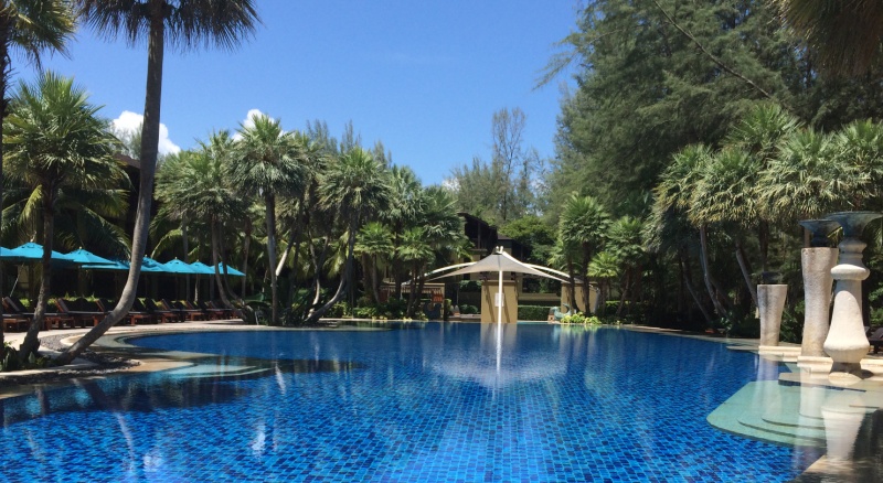 The pool at Anantara Si Kao