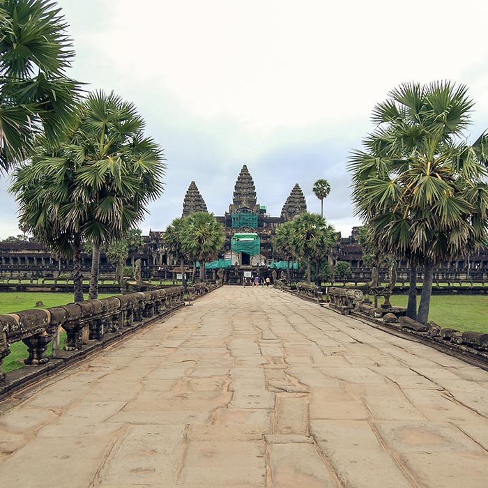 Angkor_1b-700x700