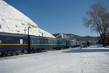 Golden Eagle Shangri La Express China Luxury Train