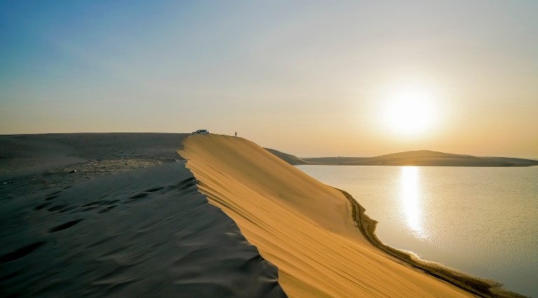 Qatar: Adventures By Sand and Sea