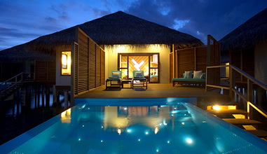 Water Bungalow with Pool