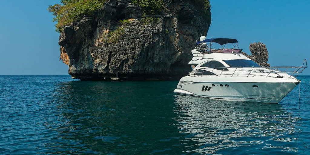 yacht rentals phuket