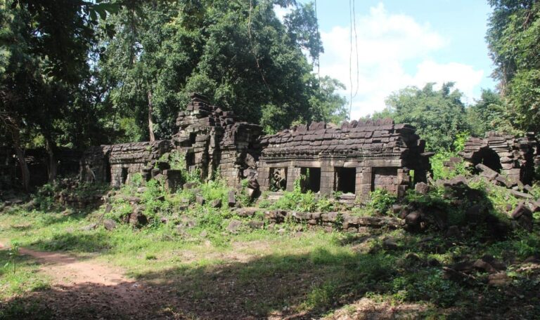 Angkor Alternatives: Khmer Temples Away from the Crowds - Travelogues ...