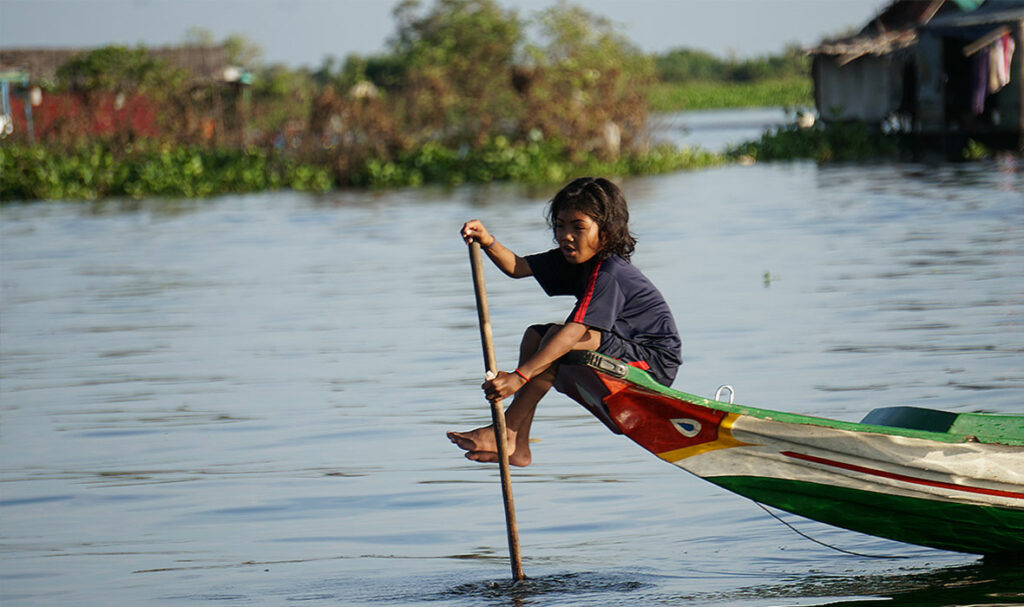 Aqua Mekong: The Tonle Sap in Style - Travelogues from Remote Lands