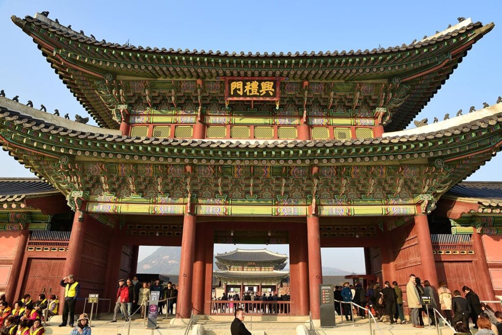 Royal Seoul Splendor: The 5 Palaces of Korea’s Capital - Travelogues ...